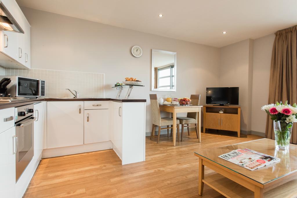 Premier Suites Nottingham Extérieur photo