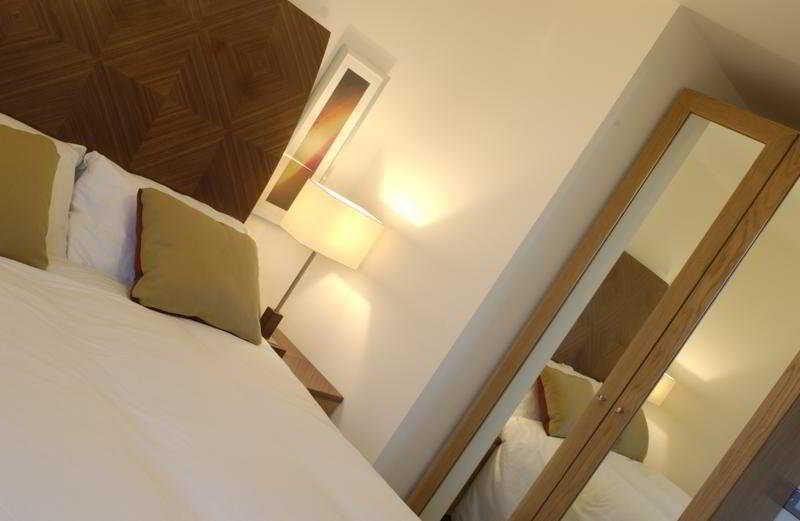 Premier Suites Nottingham Extérieur photo