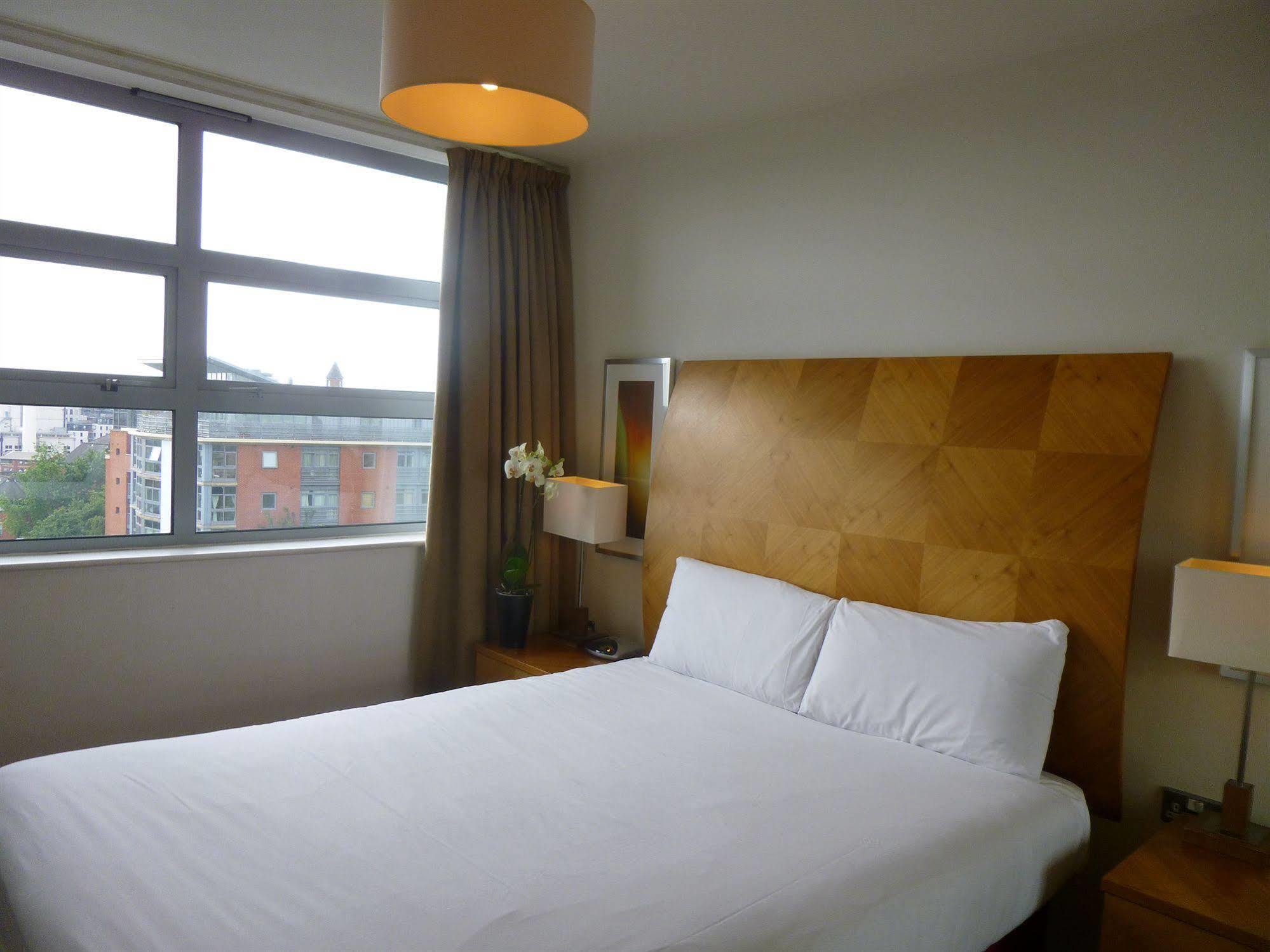Premier Suites Nottingham Extérieur photo